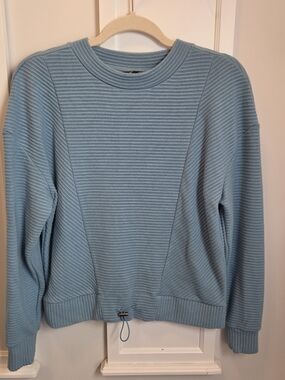 Vera Wang Light Blue Ribbed Crewneck Sweater